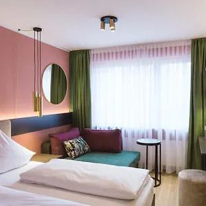 3* Отель Westend