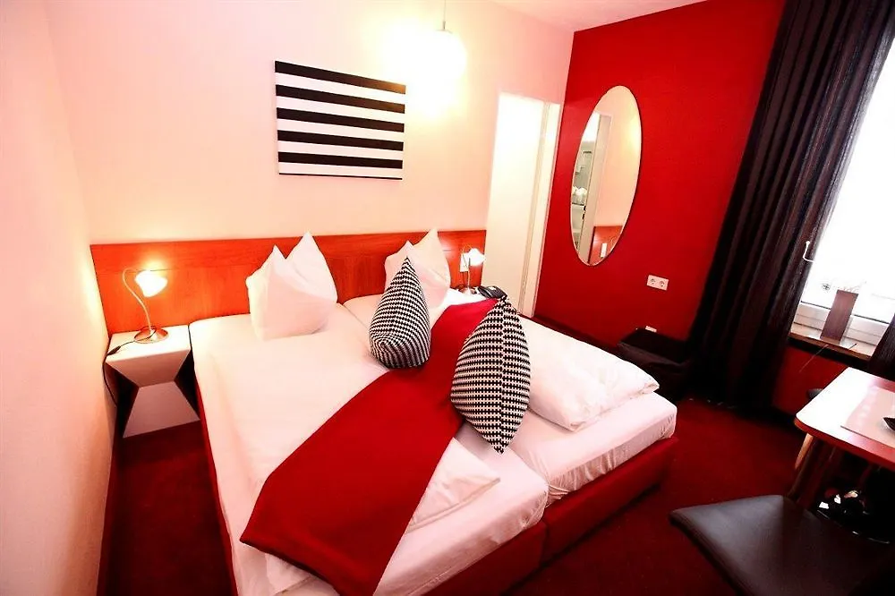 **  Hotel Falkenturm Munich Germany