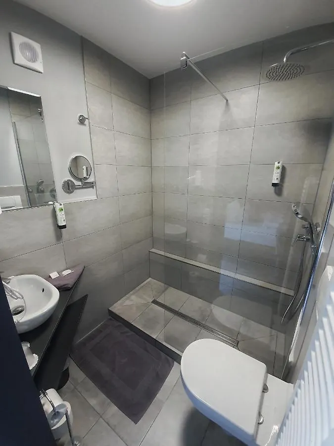 Hotel Falkenturm München 2*,  Deutschland